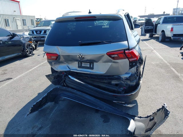 Volkswagen Tiguan 2021 3VV3B7AX2MM090669 Image 17