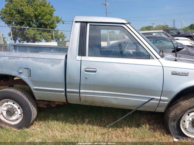 1985 Nissan 720 Short Bed მანქანა იყიდება აუქციონზე, vin: 1n6nd01y1fc334718, აუქციონის ნომერი: 42943501