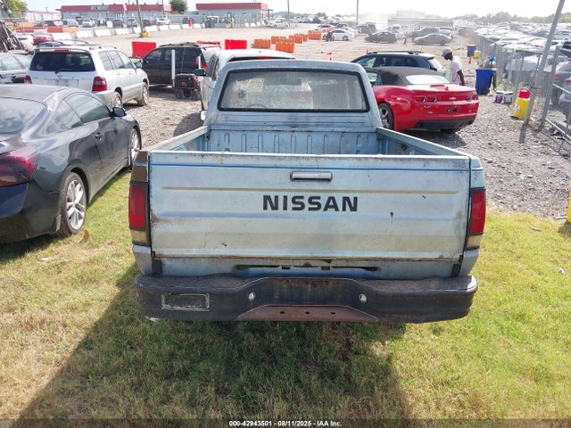 1985 Nissan 720 Short Bed მანქანა იყიდება აუქციონზე, vin: 1n6nd01y1fc334718, აუქციონის ნომერი: 42943501