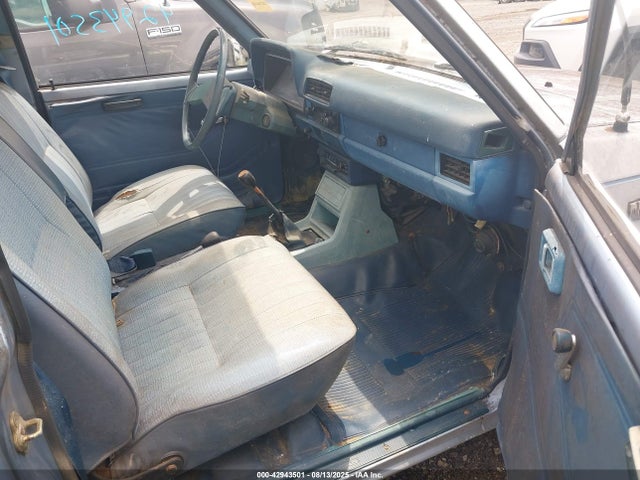 1985 Nissan 720 Short Bed მანქანა იყიდება აუქციონზე, vin: 1n6nd01y1fc334718, აუქციონის ნომერი: 42943501