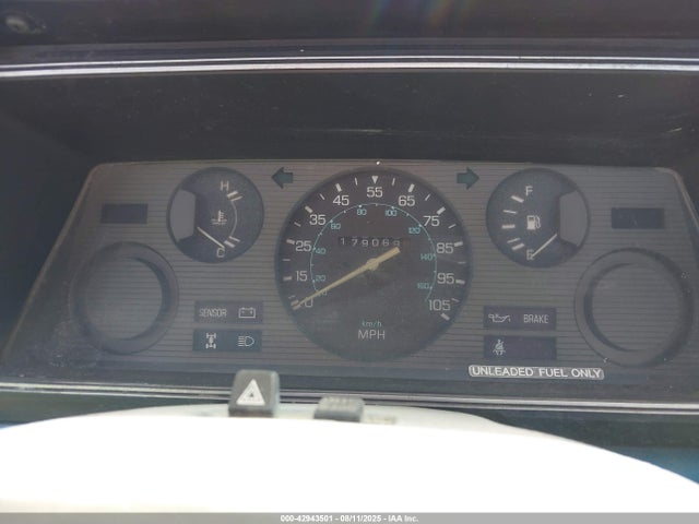 1985 Nissan 720 Short Bed მანქანა იყიდება აუქციონზე, vin: 1n6nd01y1fc334718, აუქციონის ნომერი: 42943501