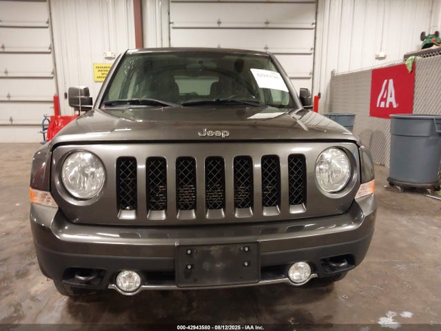 Jeep 2014 2014 1C4NJRCB1ED847940 Image 12