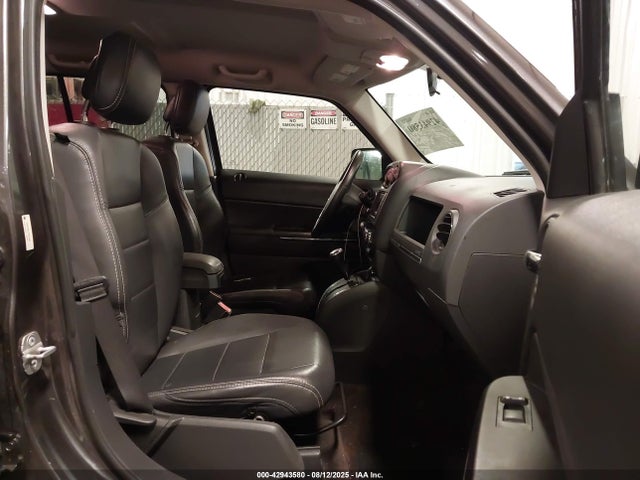 Jeep 2014 2014 1C4NJRCB1ED847940 Image 5