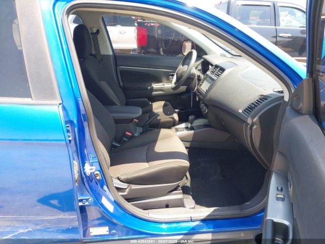 2018 MITSUBISHI OUTLANDER SPORT JA4AP3AU8JZ014321 Photo 4