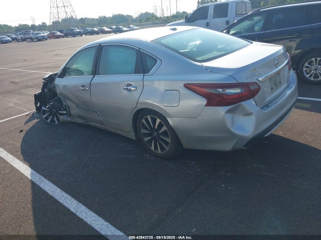 1N4AL3AP0JC216462 Nissan 2018