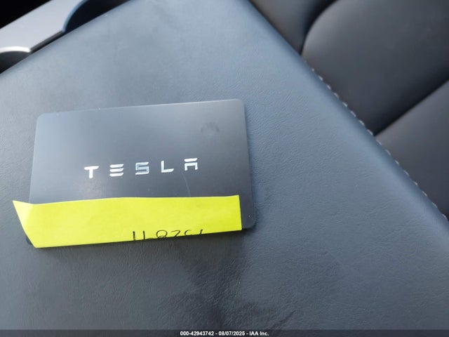 2024 TESLA MODEL Y 7SAYGDED2RF132891 Photo 10