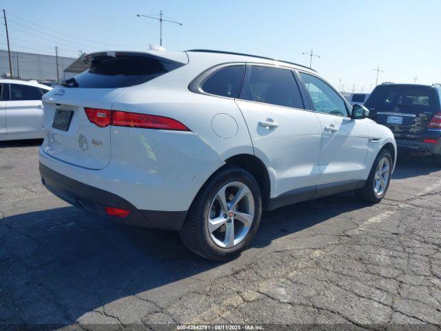 2018 JAGUAR F-PACE SADCJ2FX9JA245549 Photo 3
