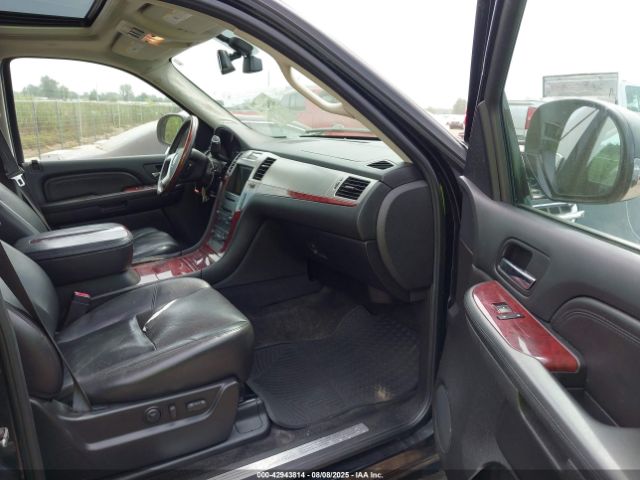 2008 CADILLAC ESCALADE ESV 1GYFK66858R232213 Photo 4