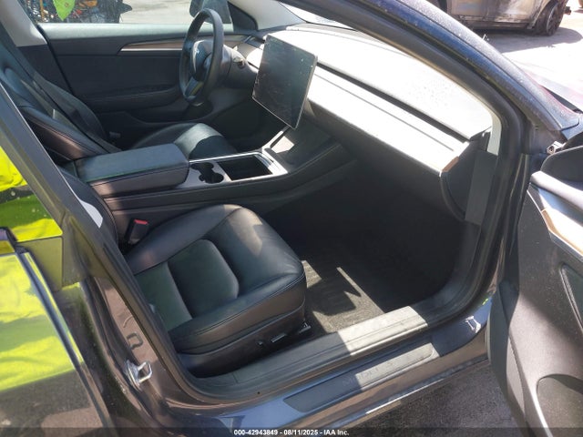 2022 TESLA MODEL 3 5YJ3E1EB8NF188595 Photo 4