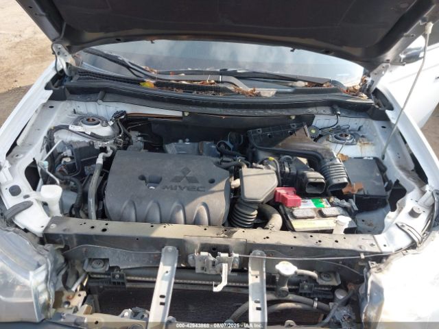 2015 MITSUBISHI OUTLANDER JA4AD3A38FZ005755 Photo 9