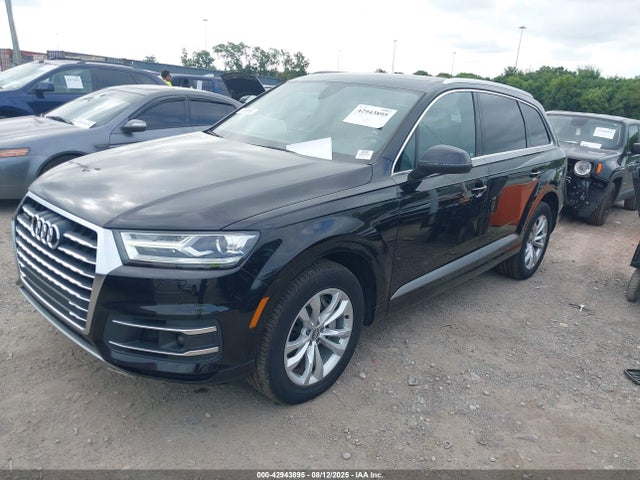 2018 AUDI Q7 WA1LAAF70JD047781 Photo 1
