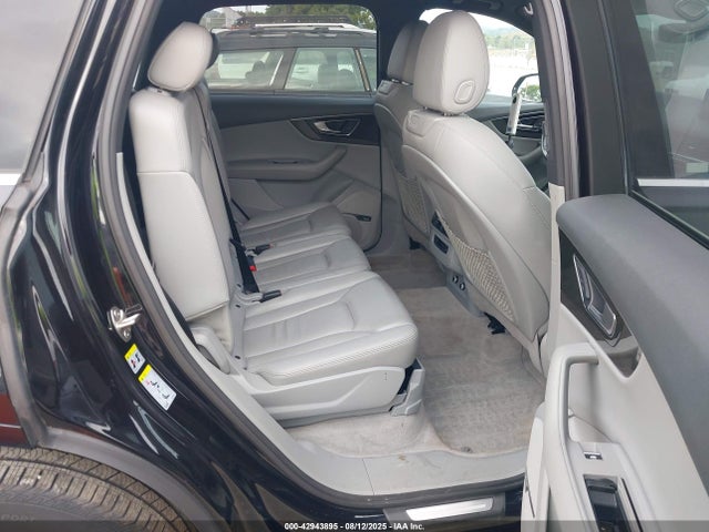 2018 AUDI Q7 WA1LAAF70JD047781 Photo 7