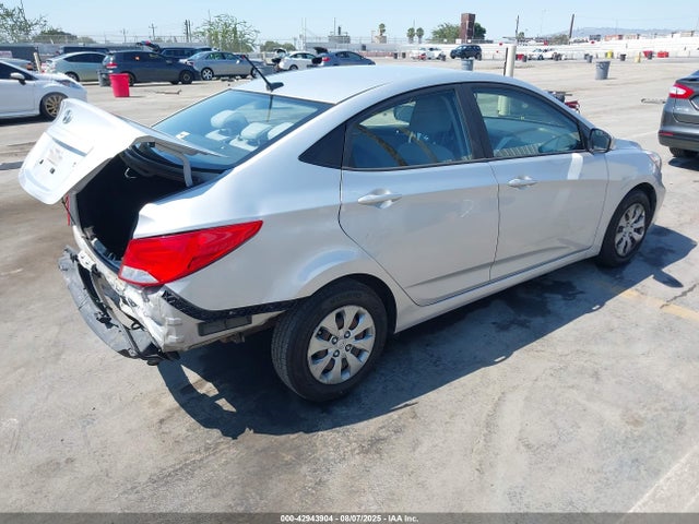Hyundai Accent 2017 KMHCT4AEXHU343338 Image 4