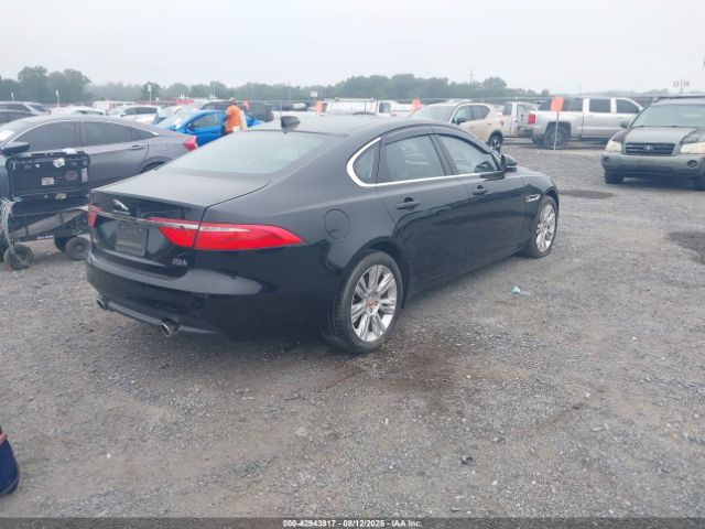 2017 JAGUAR XF SAJBJ4BVXHCY29305 Photo 3