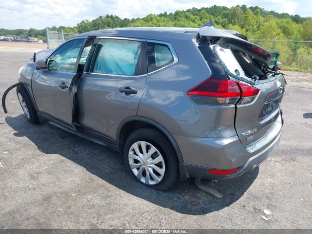 2018 NISSAN ROGUE KNMAT2MT4JP561659 Photo 2