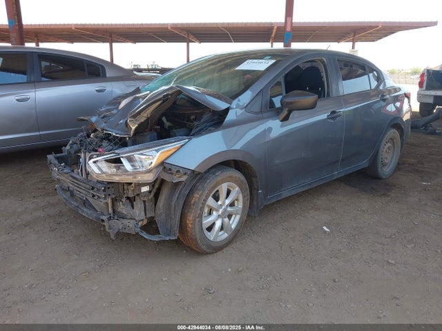 3N1CN8DV1NL839672 Nissan Versa