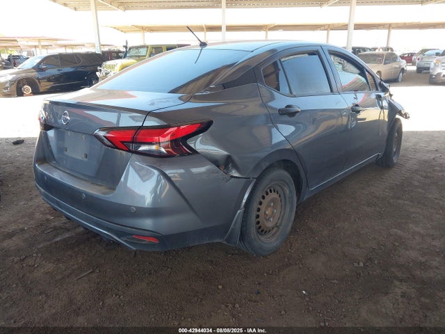 3N1CN8DV1NL839672 Nissan Versa