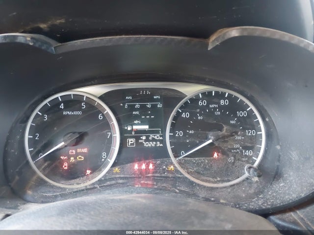 3N1CN8DV1NL839672 Nissan Versa