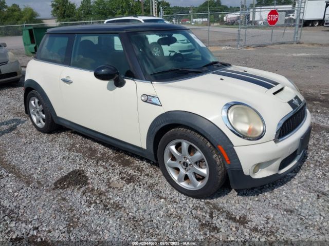 2010 MINI COOPER S WMWMF7C55ATW89756 Photo 0