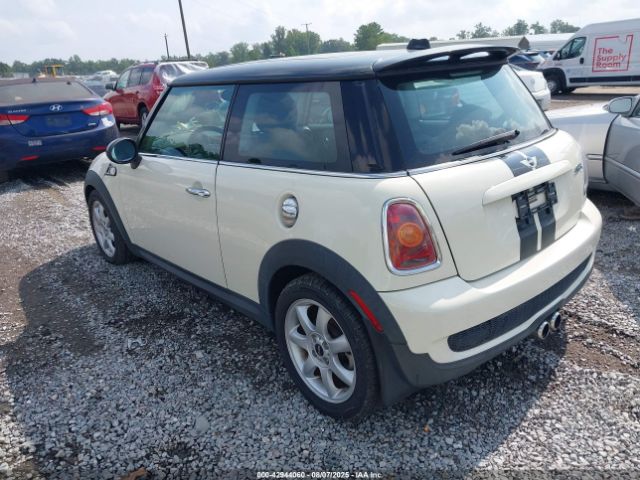 2010 MINI COOPER S WMWMF7C55ATW89756 Photo 2