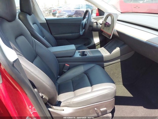 2022 TESLA MODEL Y 7SAYGAEE6NF364380 Photo 4