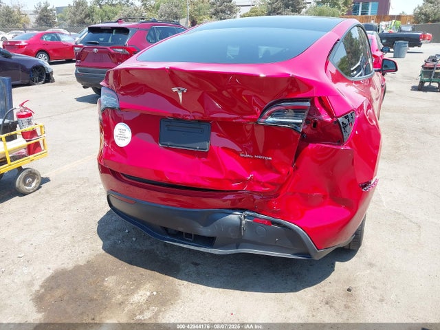2022 TESLA MODEL Y 7SAYGAEE6NF364380 Photo 5