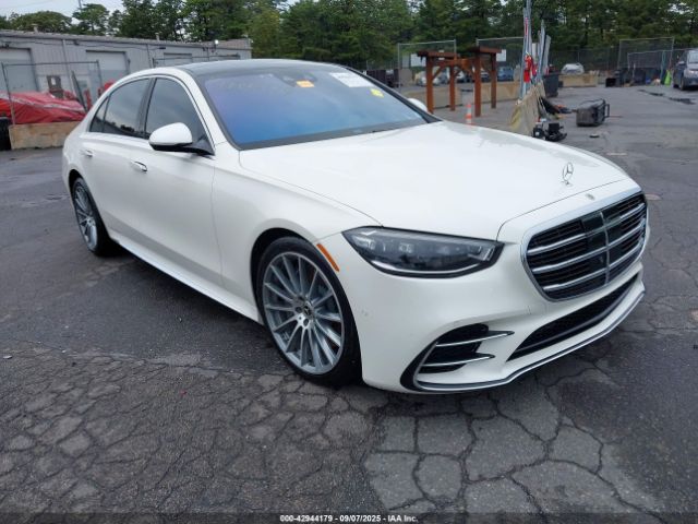 2022 MERCEDES-BENZ S 500 W1K6G6DB2NA148274