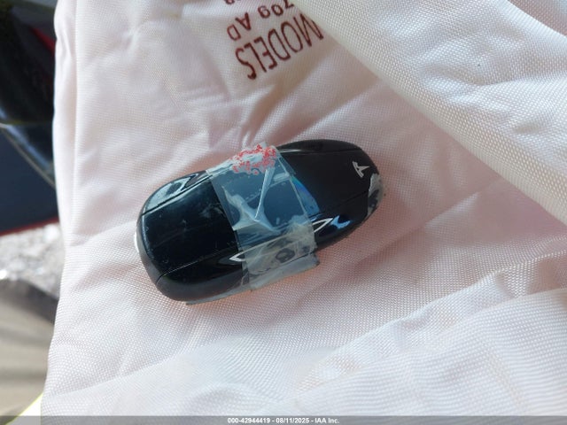 2018 TESLA MODEL S 5YJSA1E2XJF277232 Photo 10