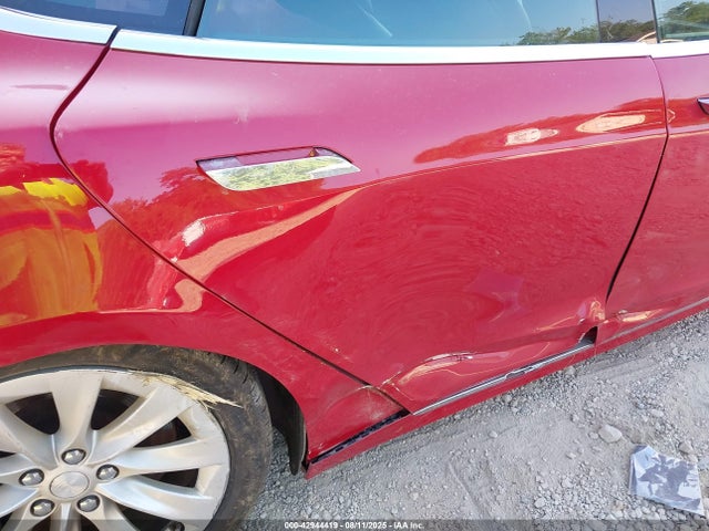 2018 TESLA MODEL S 5YJSA1E2XJF277232 Photo 7