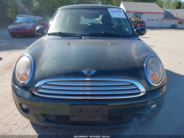 2010 MINI COOPER WMWMF3C5XATZ27576 Photo 5