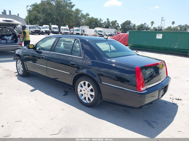 2008 CADILLAC DTS 1G6KD57Y38U171306 Photo 2