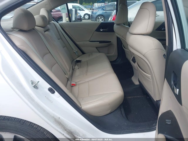 Honda lfa1 2014 1HGCR6F71EA007939 Image 8