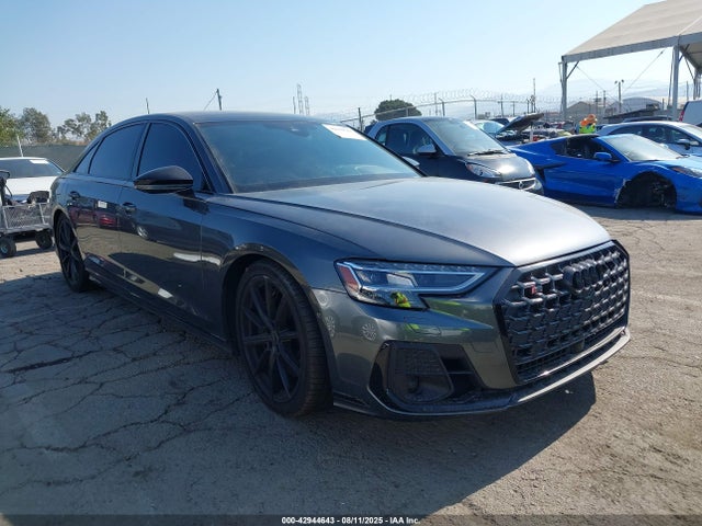 2024 AUDI S8 WAULSAF88RN005227