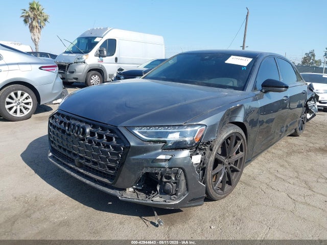 2024 AUDI S8 WAULSAF88RN005227 Photo 1