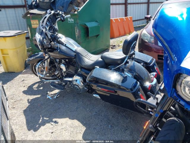 2015 HARLEY-DAVIDSON FLHX 1HD1KBM11FB688387 Photo 2