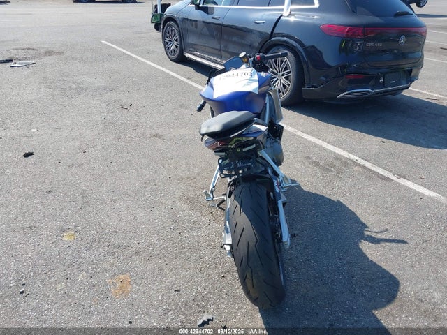 ZD4KSUG02RS003066 Aprilia 2024
