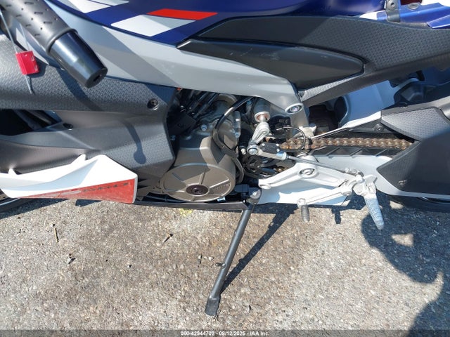 ZD4KSUG02RS003066 Aprilia 2024