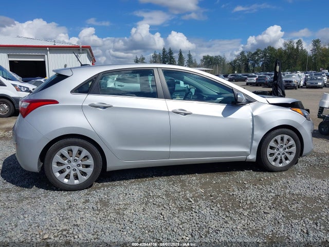 Продаж на аукціоні авто 2016 Hyundai Elantra Gt, vin: KMHD35LH1GU304573, номер лоту: 42944706