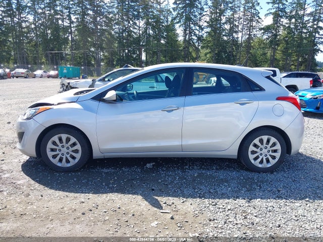Продаж на аукціоні авто 2016 Hyundai Elantra Gt, vin: KMHD35LH1GU304573, номер лоту: 42944706
