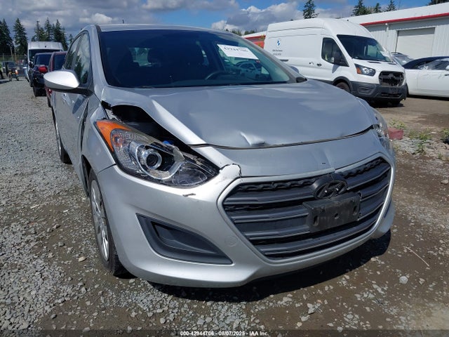 Продаж на аукціоні авто 2016 Hyundai Elantra Gt, vin: KMHD35LH1GU304573, номер лоту: 42944706