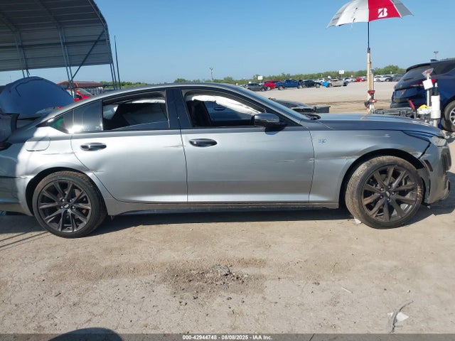 1G6DU5RK7P0121189 Cadillac lsy