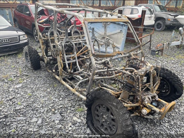 Продаж на аукціоні авто 2022 Honda Sxs1000 S4x, vin: 1HFVE06E3N4200581, номер лоту: 42944766