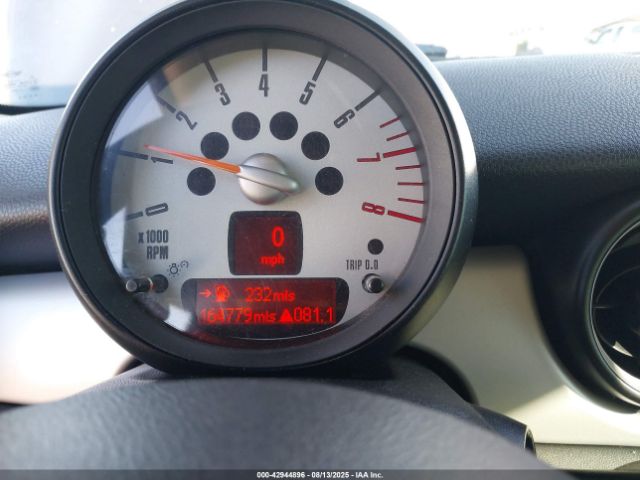 2011 MINI COOPER WMWSU3C51BT099531 Photo 6