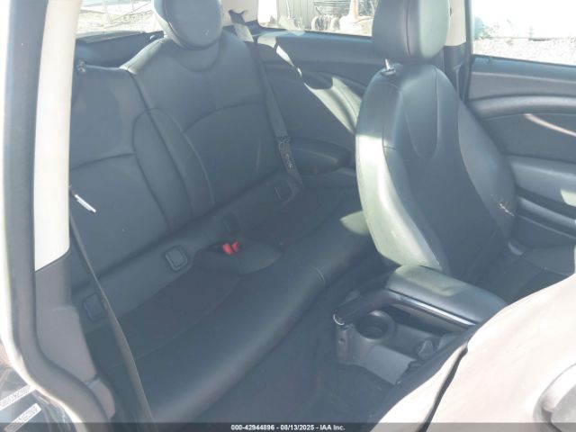 2011 MINI COOPER WMWSU3C51BT099531 Photo 7