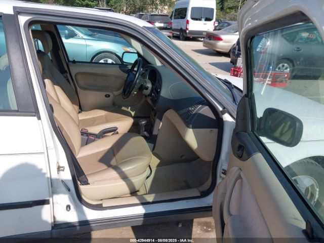 1999 SAAB 9-3 YS3DD58N4X2056761 Photo 4