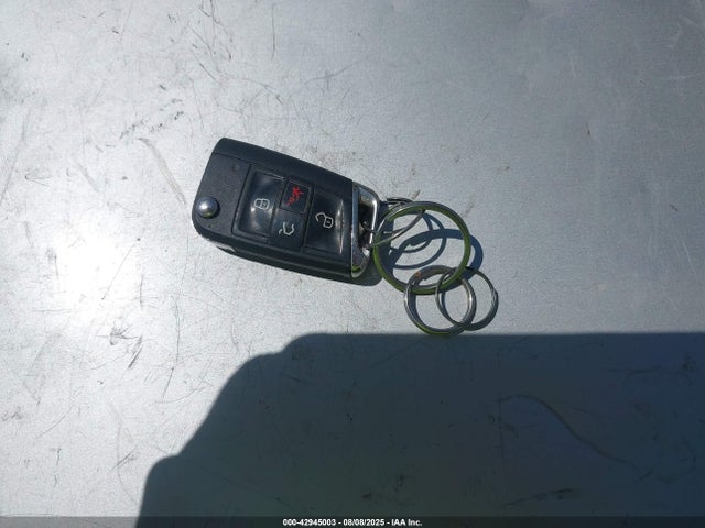 Volkswagen Tiguan 2021 3VV2B7AX4MM108018 Image 11
