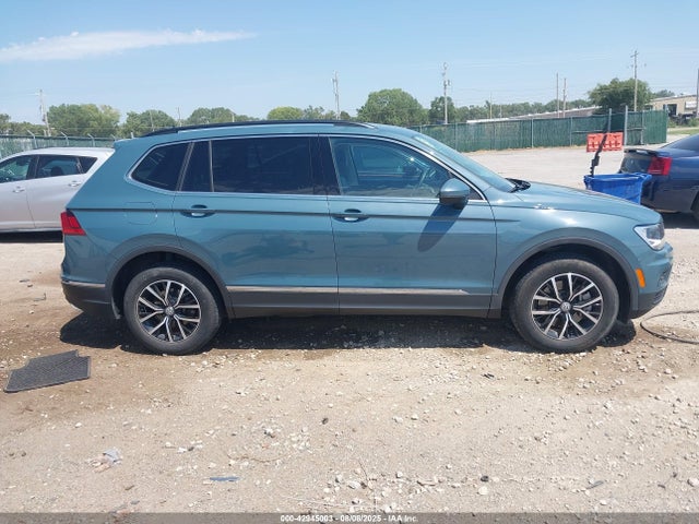 Volkswagen Tiguan 2021 3VV2B7AX4MM108018 Image 13