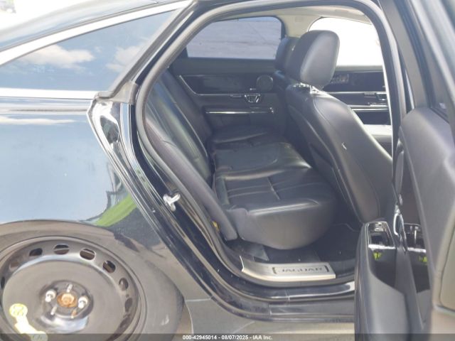 2015 JAGUAR XJ SAJWA1CZ5F8V81935 Photo 7