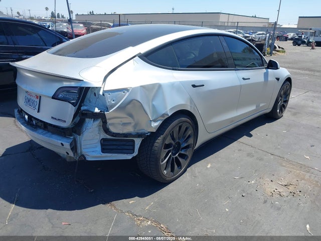 2022 TESLA MODEL 3 5YJ3E1EC2NF203343 Photo 3