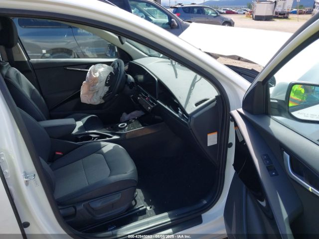 2024 KIA NIRO PLUG-IN HYBRID KNDCS3LF8R5124736 Photo 4